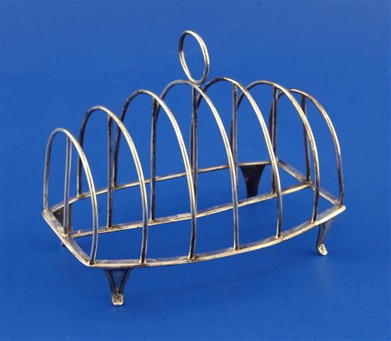 A George III silver seven bar toast rack by William Abdy II, 4.5 oz.